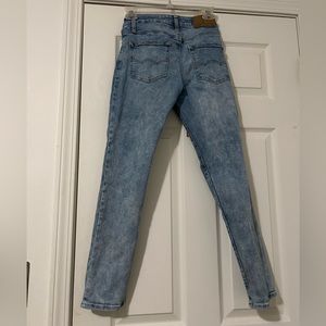 26x28 Mens American Eagle Light Blue jeans